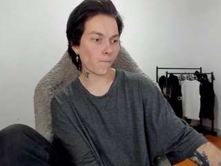 esajukyy