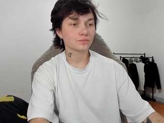 esajukyy