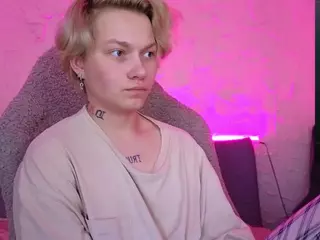 esajukyy's Live Sex Cam Show
