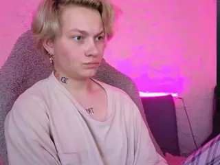 esajukyy's Live Sex Cam Show