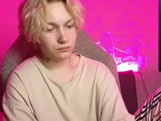 esajukyy's Live Sex Cam Show