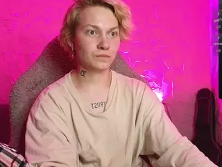 esajukyy's Live Sex Cam Show