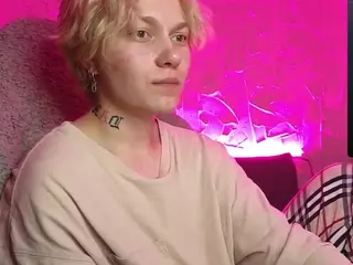 esajukyy's Live Sex Cam Show