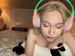 EsmaCorby's Live Sex Cam Show