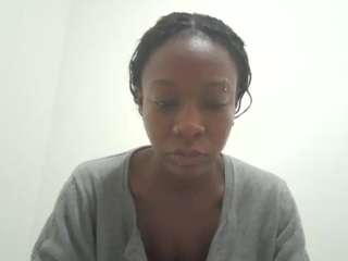 girlsg0newild webcam