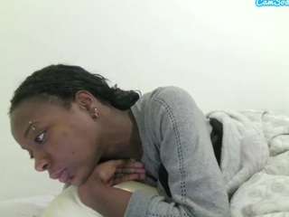 girlsg0newild webcam