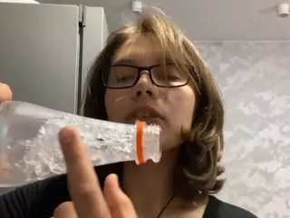 Tanya's Live Sex Cam Show