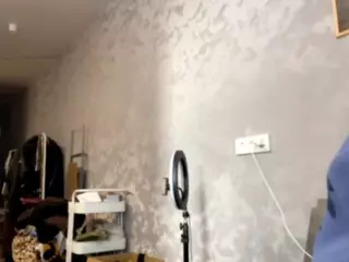 Tanya's Live Sex Cam Show