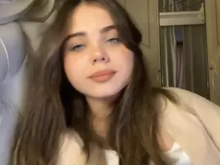 Mia's Live Sex Cam Show