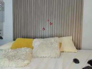 Maxxixne's Live Sex Cam Show