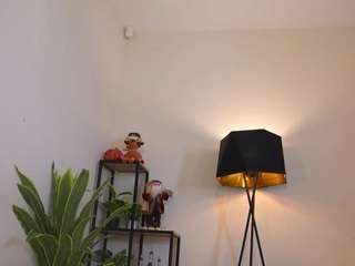 quennacurrington's CamSoda show and profile