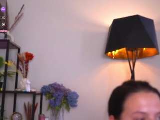Mia live webcam show