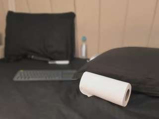 agathaa-steel webcam