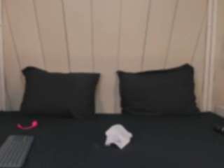 agathaa-steel webcam