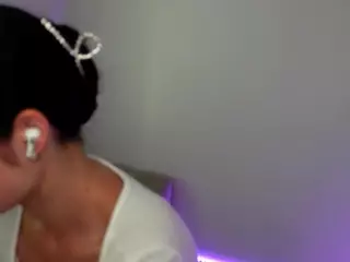 Daisyfuentes's Live Sex Cam Show