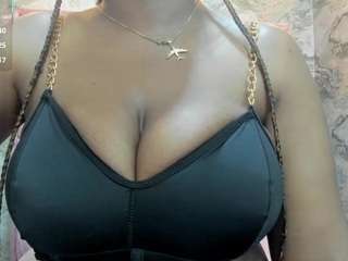 neffertiryebonny