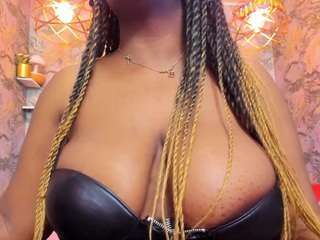 neffertiryebonny