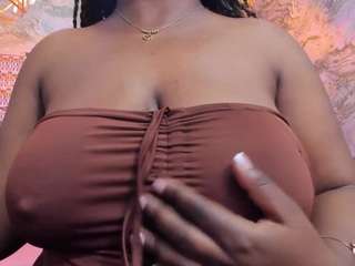 neffertiryebonny