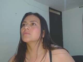 roxanasexy2025 webcam
