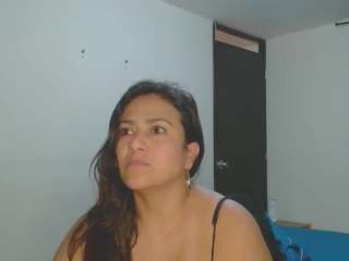 roxanasexy2025 camsoda