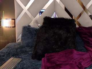 samantaa-rose Live Webcam on CamSoda