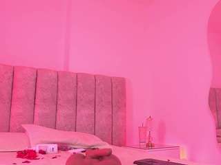 samantha-lw Live Webcam on CamSoda