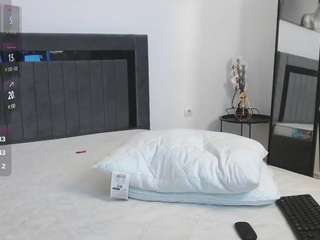 sweetmelody20 webcam model