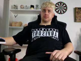 aaronlegend webcam model