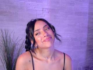 Cupcake-Izzy live webcam show