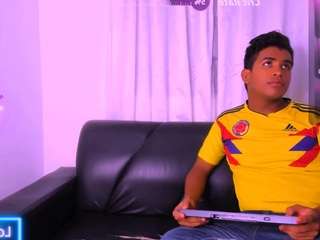 dylan-kisss webcam
