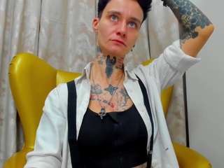 kennyandsellena Live Webcam on CamSoda