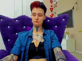 kennyandsellena Live Webcam on CamSoda