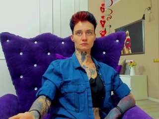 kennyandsellena Live Webcam on CamSoda