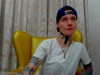 kennyandsellena webcam