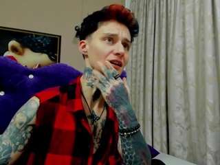 kennyandsellena's CamSoda show and profile