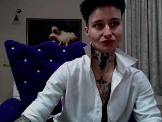 kennyandsellena's CamSoda show and profile