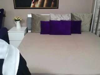 kennyandsellena Live Webcam on CamSoda