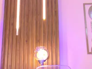 Lia-Cooper's Live Sex Cam Show