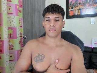 manuelandjhon Living room live webcam