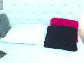  molly-curvyhot chat room