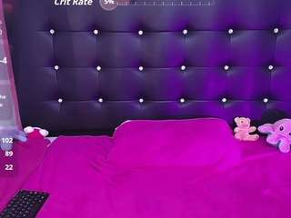 molly-curvyhot webcam