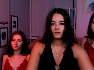nekky-mouse Live Webcam on CamSoda
