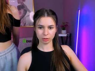 nekky-mouse Live Webcam on CamSoda