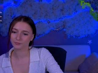 le modèle nekky-mouse est en webcam porno dans un show sur le site camsoda, il possède les tags suivants: ahegao,sexy,moaning,no drinking,normal,ohmibod,oil,public,solo,lovense,spanking,teen 18,thong,toys,voyeur,wet,young adult,massage,living room,ass