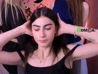 nekky-mouse Live Webcam on CamSoda