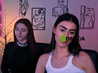 nekky-mouse live webcam show