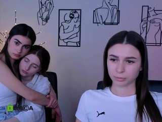 nekky-mouse live webcam show