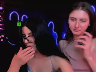 nekky-mouse's Live Sex Cam Show