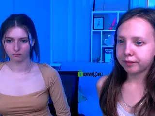 nekky-mouse's Live Sex Cam Show
