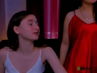 nekky-mouse's Live Sex Cam Show